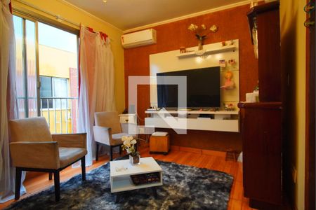 Sala  de apartamento à venda com 3 quartos, 90m² em Navegantes, Porto Alegre