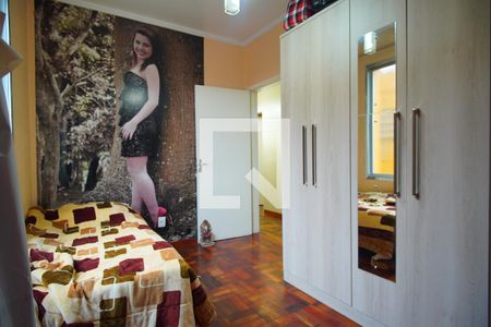 Quarto 1 de apartamento à venda com 3 quartos, 90m² em Navegantes, Porto Alegre