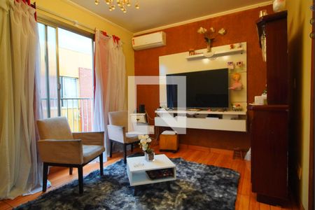 Sala  de apartamento à venda com 3 quartos, 90m² em Navegantes, Porto Alegre