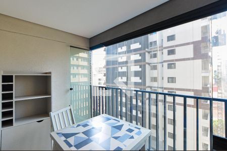 Studio à venda com 35m², 1 quarto e sem vaga Studio à venda com 35m², 1 quarto e sem vagaVaranda