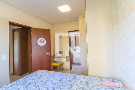 Apartamento à venda com 124m², 3 quartos e 2 vagasSuíte 2