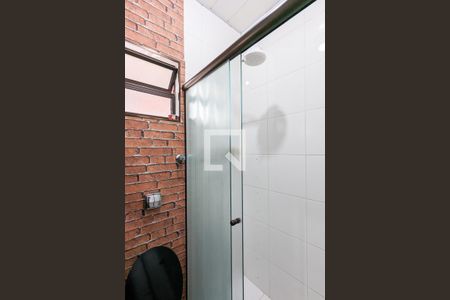 Casa à venda com 338m², 2 quartos e 8 vagas Casa à venda com 338m², 2 quartos e 8 vagasBanheiro da suíte 3