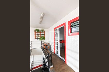 Casa à venda com 338m², 2 quartos e 8 vagas Casa à venda com 338m², 2 quartos e 8 vagasVaranda