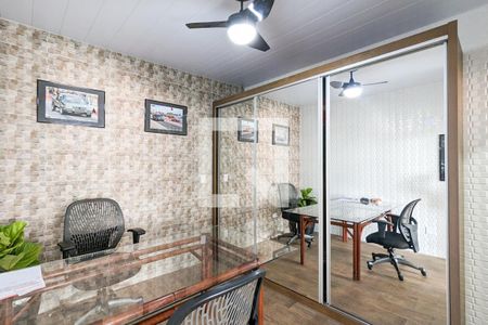 Casa à venda com 338m², 2 quartos e 8 vagas Casa à venda com 338m², 2 quartos e 8 vagasQuarto da suíte 3