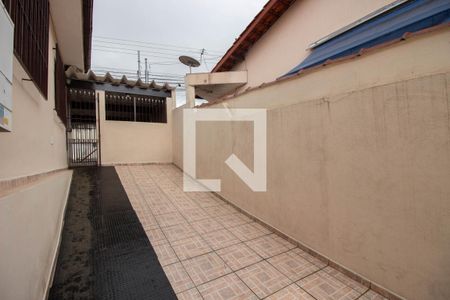 Casa à venda com 120m², 3 quartos e 2 vagasQuintal