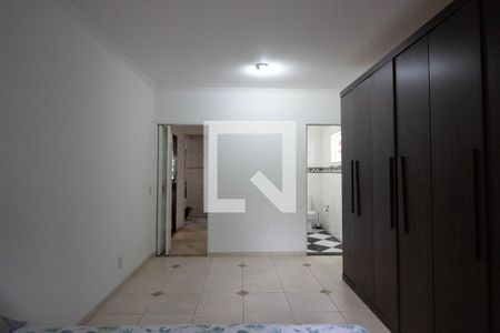 Casa à venda com 120m², 3 quartos e 2 vagasSuite 