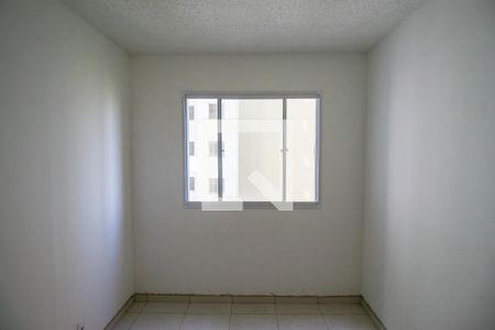 Sala de apartamento para alugar com 2 quartos, 45m² em Jardim Santo Antonio, São Paulo