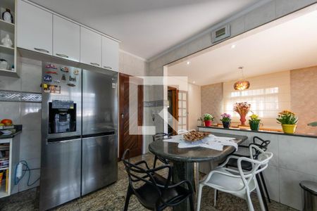 Casa à venda com 286m², 4 quartos e 4 vagasCozinha