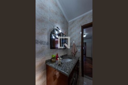 Casa à venda com 286m², 4 quartos e 4 vagasBanheiro