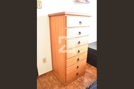 Casa para alugar com 80m², 2 quartos e sem vagaQuarto 1 - Cômoda