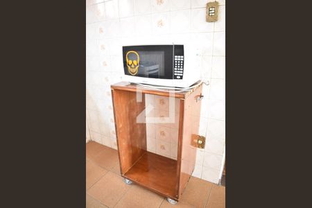 Casa para alugar com 80m², 2 quartos e sem vagaDetalhe da cozinha