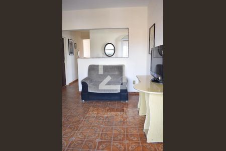 Sala de casa para alugar com 2 quartos, 80m² em Campo Grande, Rio de Janeiro