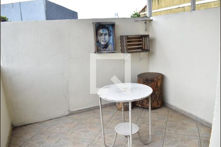 Casa para alugar com 80m², 2 quartos e sem vagaÁrea de Serviço