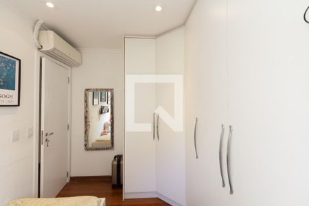 Apartamento à venda com 93m², 3 quartos e 2 vagasQuarto 2