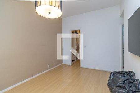 Apartamento para alugar com 119m², 3 quartos e 2 vagas Apartamento para alugar com 119m², 3 quartos e 2 vagasSuite