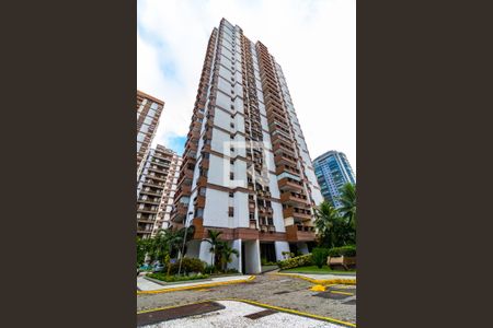 Apartamento para alugar com 119m², 3 quartos e 2 vagas Apartamento para alugar com 119m², 3 quartos e 2 vagasFachada do bloco