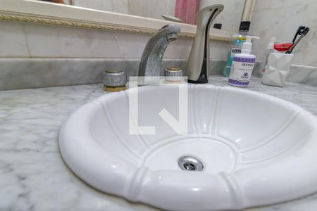 Apartamento para alugar com 119m², 3 quartos e 2 vagas Apartamento para alugar com 119m², 3 quartos e 2 vagasBanheiro da Suíte