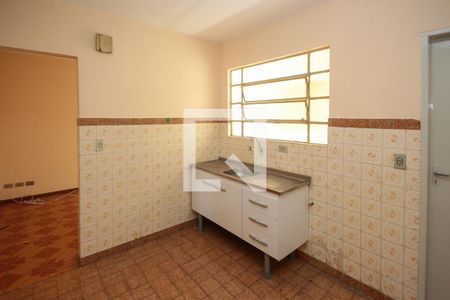 Cozinha de apartamento para alugar com 1 quarto, 39m² em Jardim Adutora, São Paulo
