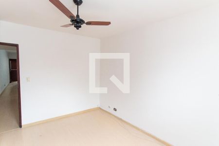 Quarto 1   de casa para alugar com 3 quartos, 180m² em Vila Constança, São Paulo