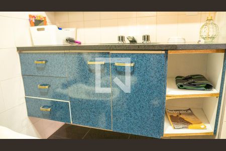 Apartamento à venda com 241m², 5 quartos e 4 vagasBanheiro da Suíte 2