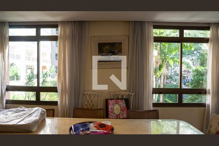 Sala de apartamento à venda com 5 quartos, 241m² em Santa Cecilia, São Paulo