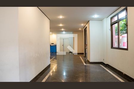 Apartamento à venda com 241m², 5 quartos e 4 vagasSalão de Festas