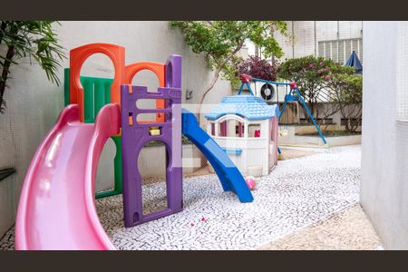 Apartamento à venda com 241m², 5 quartos e 4 vagasPlayground