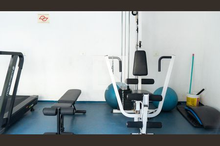 Apartamento à venda com 241m², 5 quartos e 4 vagasAcademia