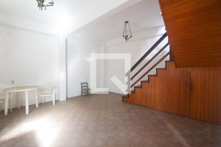 Casa à venda com 231m², 5 quartos e 2 vagasCozinha 2