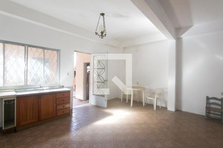 Casa à venda com 231m², 5 quartos e 2 vagasCozinha 2