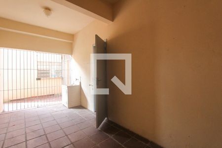 Casa à venda com 231m², 5 quartos e 2 vagasArea de serviço