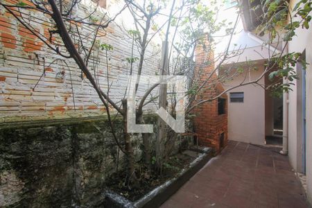 Casa à venda com 231m², 5 quartos e 2 vagasQuintal