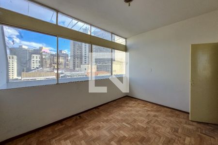 Apartamento à venda com 105m², 4 quartos e sem vagaQuarto 3