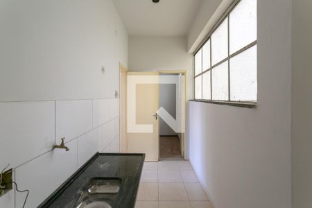 Apartamento à venda com 105m², 4 quartos e sem vagaCozinha e Área de Serviço