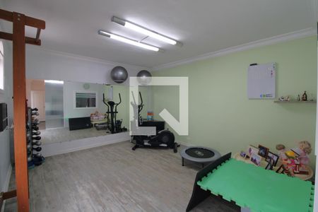 Casa à venda com 300m², 3 quartos e 3 vagasAcademia