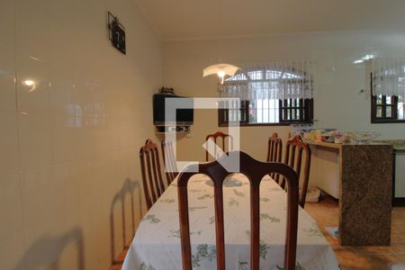 Casa à venda com 300m², 3 quartos e 3 vagasCozinha