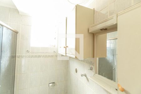 Banheiro de apartamento à venda com 2 quartos, 115m² em Partenon, Porto Alegre