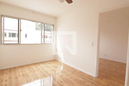Sala de apartamento para alugar com 1 quarto, 47m² em Vila Domitila, São Paulo