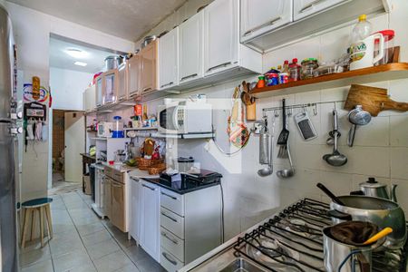 Casa à venda com 267m², 7 quartos e sem vagaCasa 06