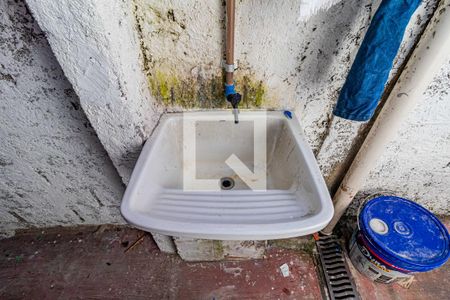 Casa à venda com 267m², 7 quartos e sem vagaLavanderia