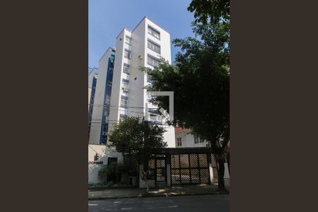 Studio para alugar com 27m², 1 quarto e 1 vagaFachada