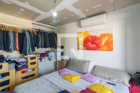 Casa à venda com 256m², 3 quartos e 3 vagasQuarto 1 Suite