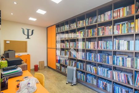 Casa à venda com 256m², 3 quartos e 3 vagasEscritório