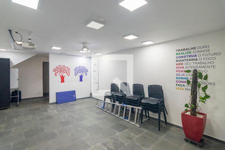 Casa à venda com 256m², 3 quartos e 3 vagasGaragem