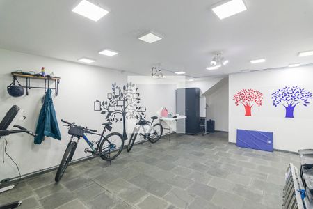 Casa à venda com 256m², 3 quartos e 3 vagasGaragem