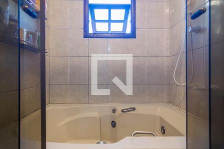 Casa à venda com 256m², 3 quartos e 3 vagasBanheira da Suite