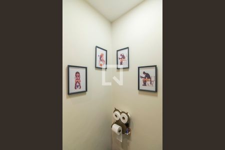 Casa à venda com 256m², 3 quartos e 3 vagasLavabo