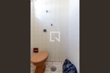 Apartamento à venda com 69m², 2 quartos e 1 vaga Apartamento à venda com 69m², 2 quartos e 1 vagaBanheiro de Serviço