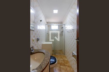 Apartamento à venda com 69m², 2 quartos e 1 vaga Apartamento à venda com 69m², 2 quartos e 1 vagaBanheiro