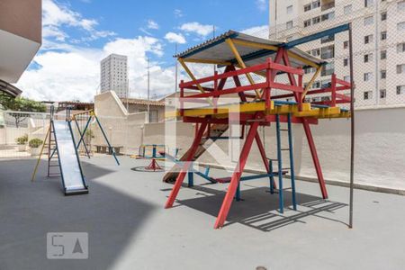 Apartamento à venda com 69m², 2 quartos e 1 vaga Apartamento à venda com 69m², 2 quartos e 1 vagaÁrea Comum - Playground